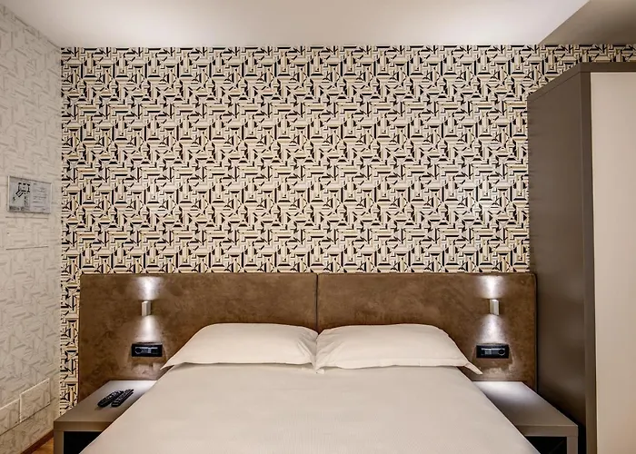 Colosseo Prestige 4* Rome